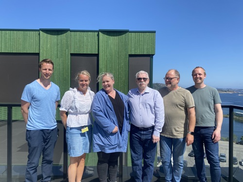 Møte 06.juni 2023 på Elkem
Fra Venstre: Roar Hole (Alcoa), Aina Hermansen (GE HealthCare), Gina Norsveen (Returkraft), Mano  Golshan (Elkem), Svein Øydneskleiv (GE Health Care) og Geir Mjåland (Nikkelverket). Ikke tilstede: Elisabeth Meidel (Morrow).